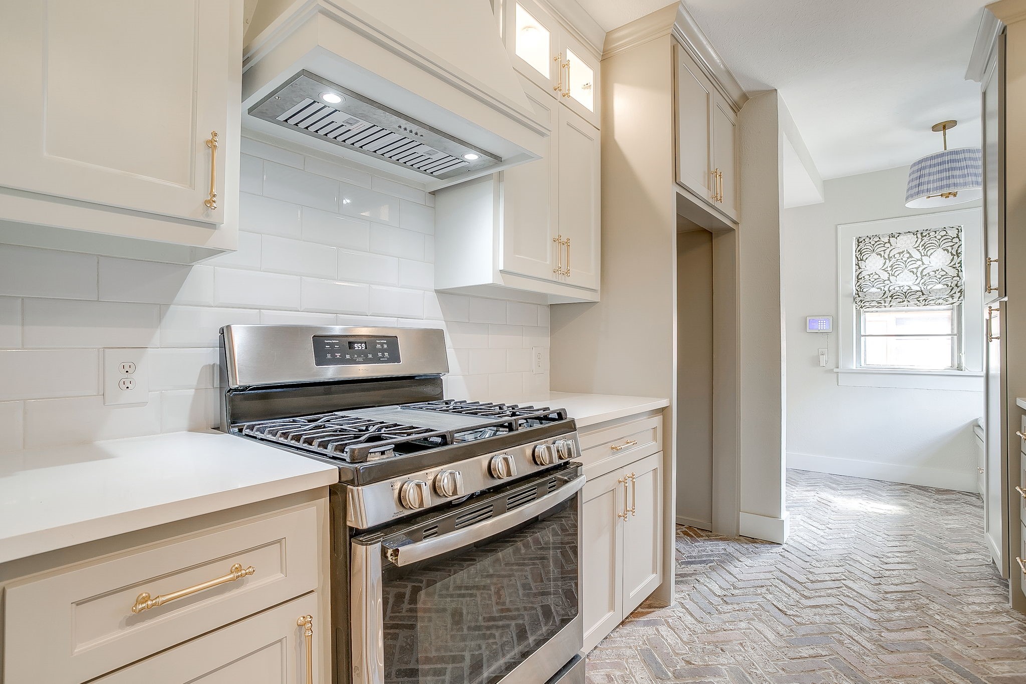 2209 W Rosedale Street S Fort Worth TX 76110