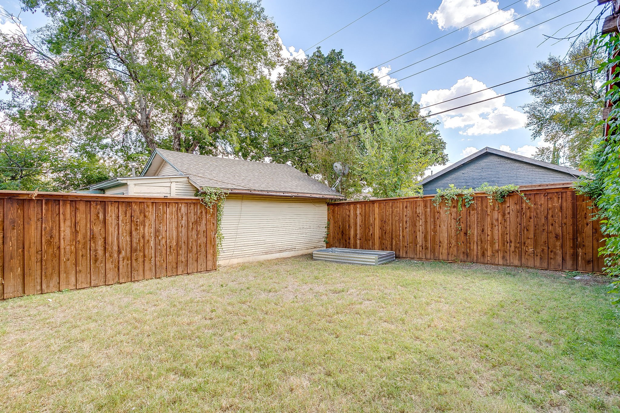 2209 W Rosedale Street S Fort Worth TX 76110