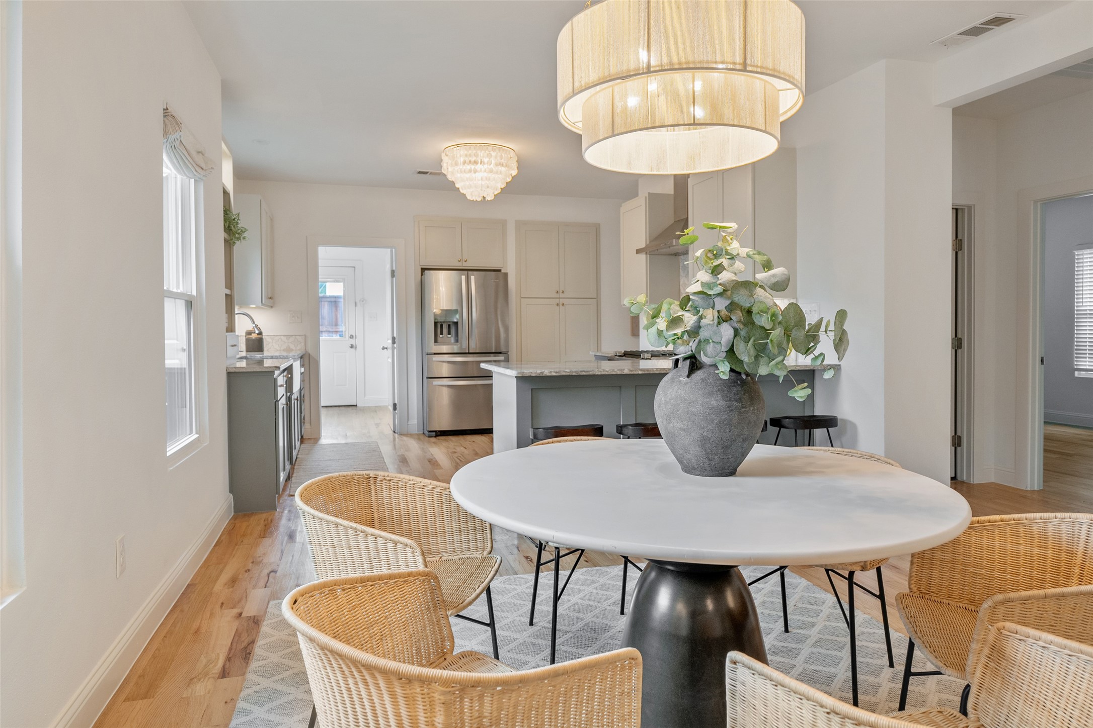 5703 Mercedes Avenue Dallas TX 75206