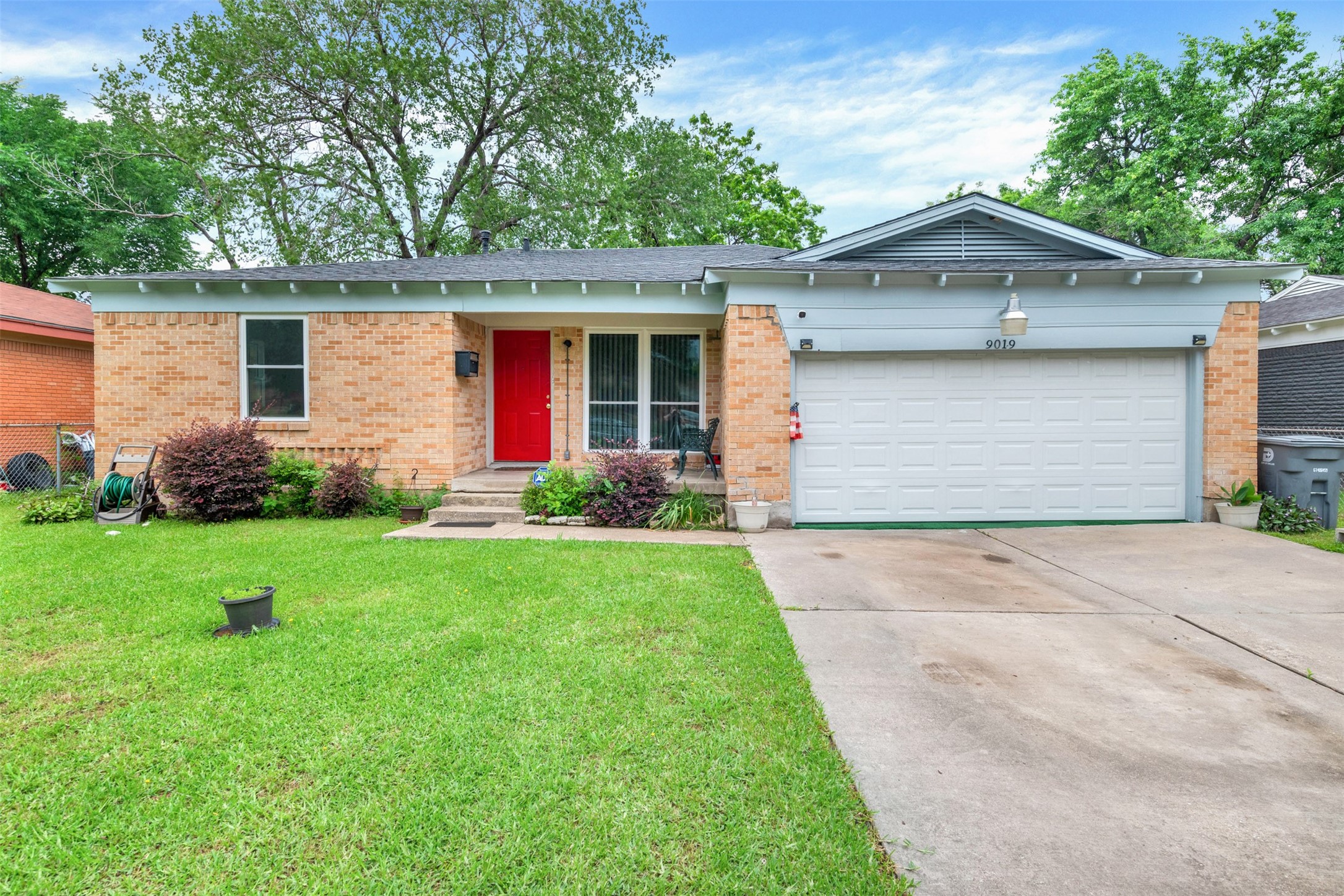 9019 Orinoco Drive Dallas TX 75217