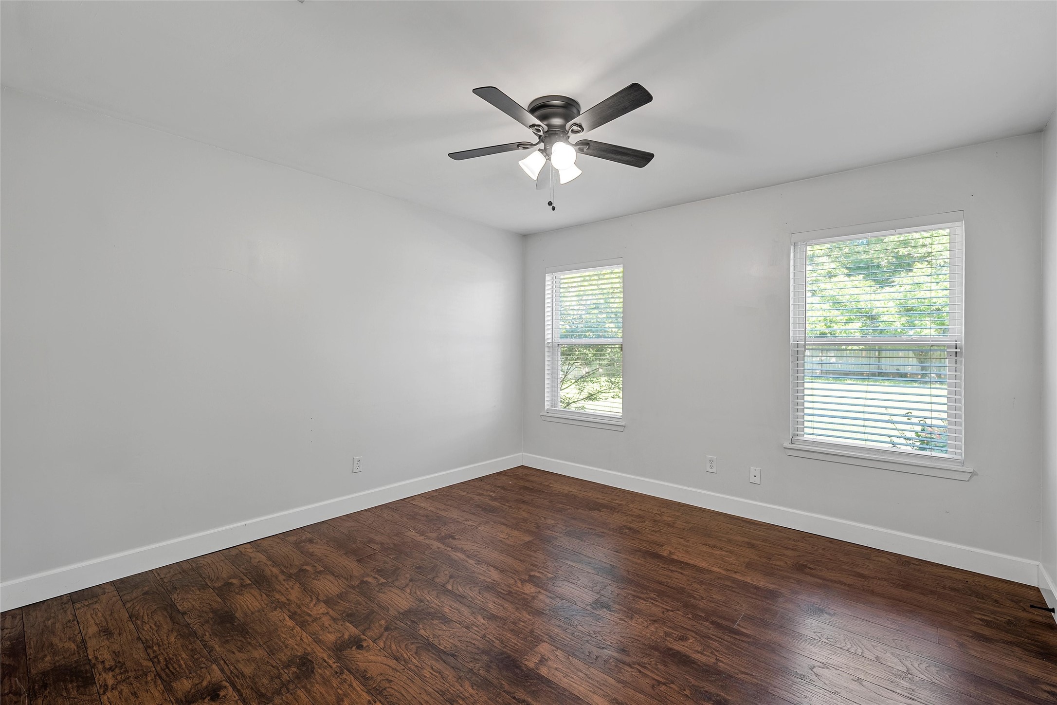 212 N Old Temple Road Hewitt TX 76643