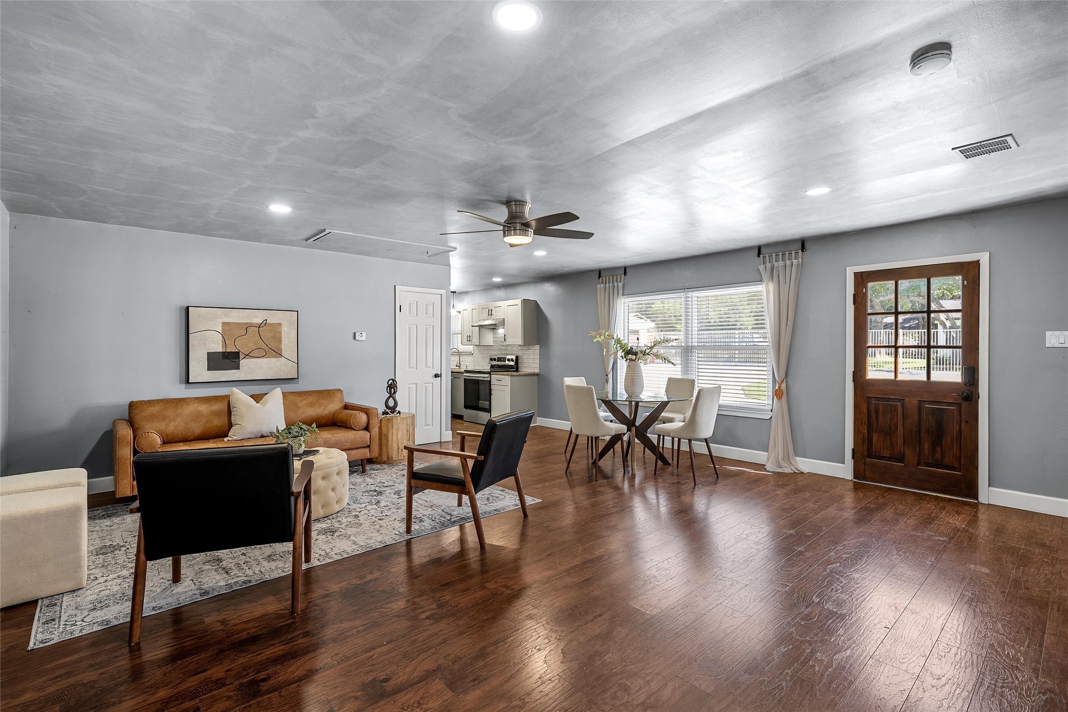 212 N Old Temple Road Hewitt TX 76643
