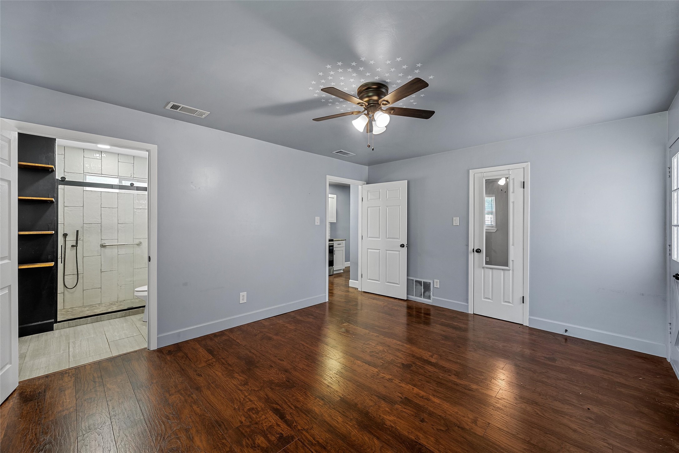 212 N Old Temple Road Hewitt TX 76643