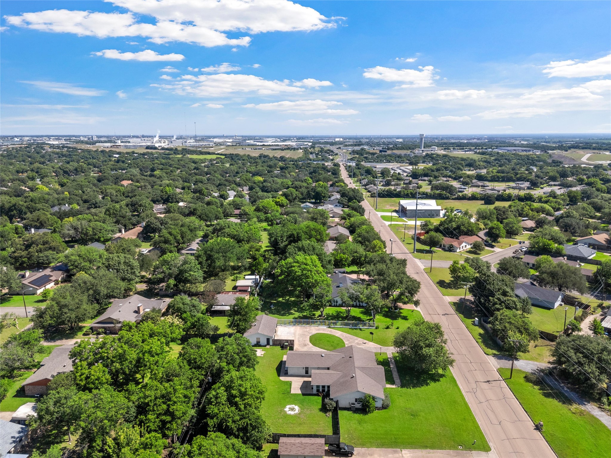 212 N Old Temple Road Hewitt TX 76643