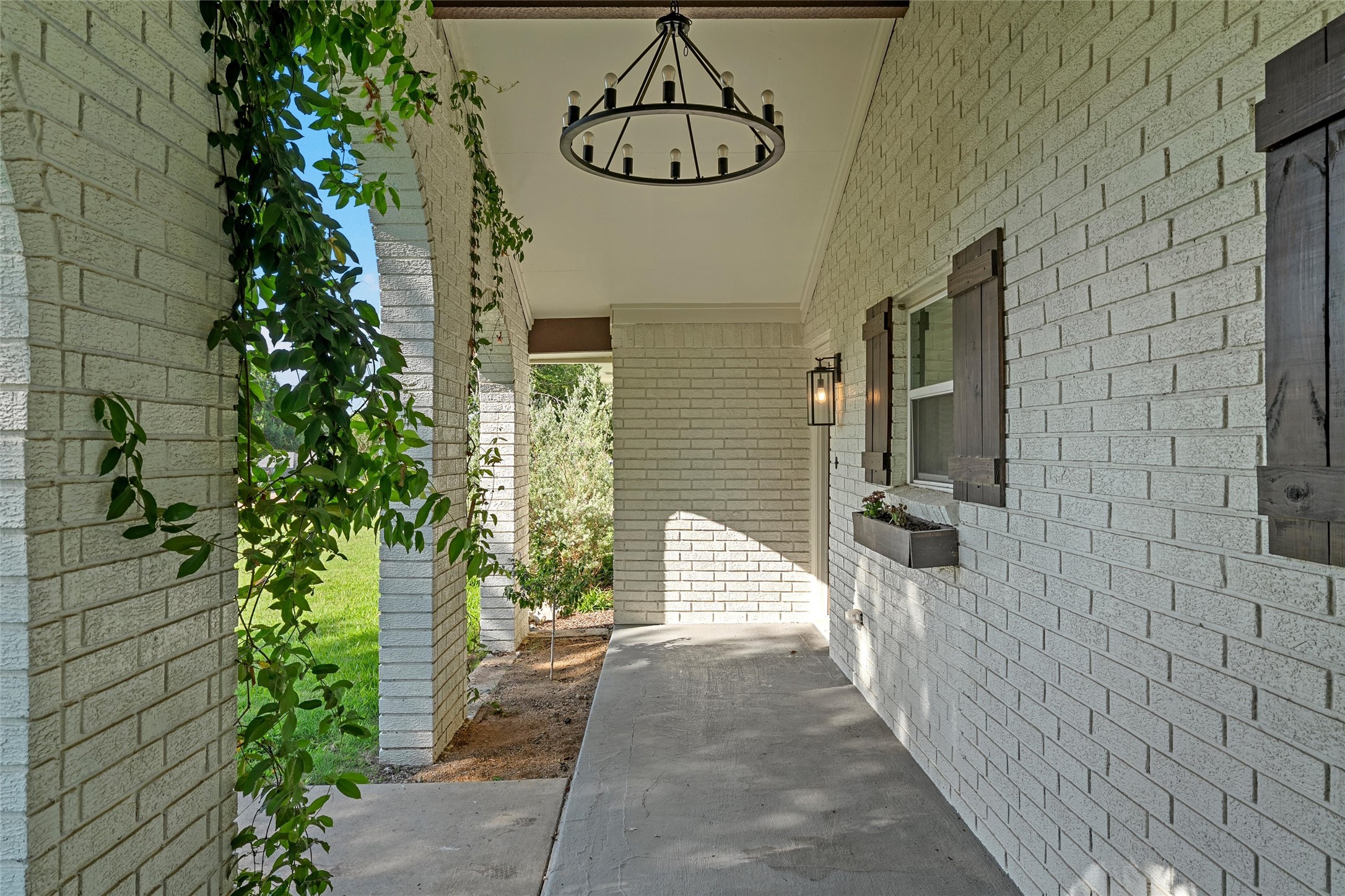 212 N Old Temple Road Hewitt TX 76643
