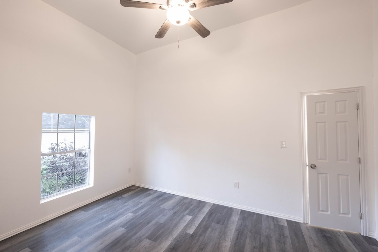415 W 7th Street Bonham TX 75418