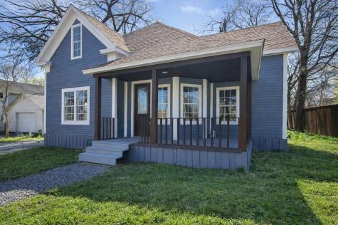415 W 7th Street Bonham TX 75418