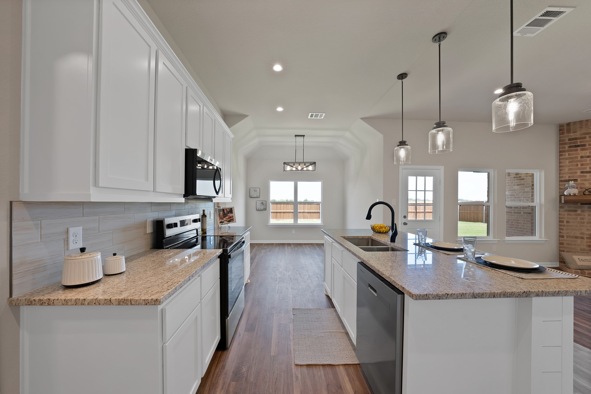 109 Panther Loop Mabank TX 75147