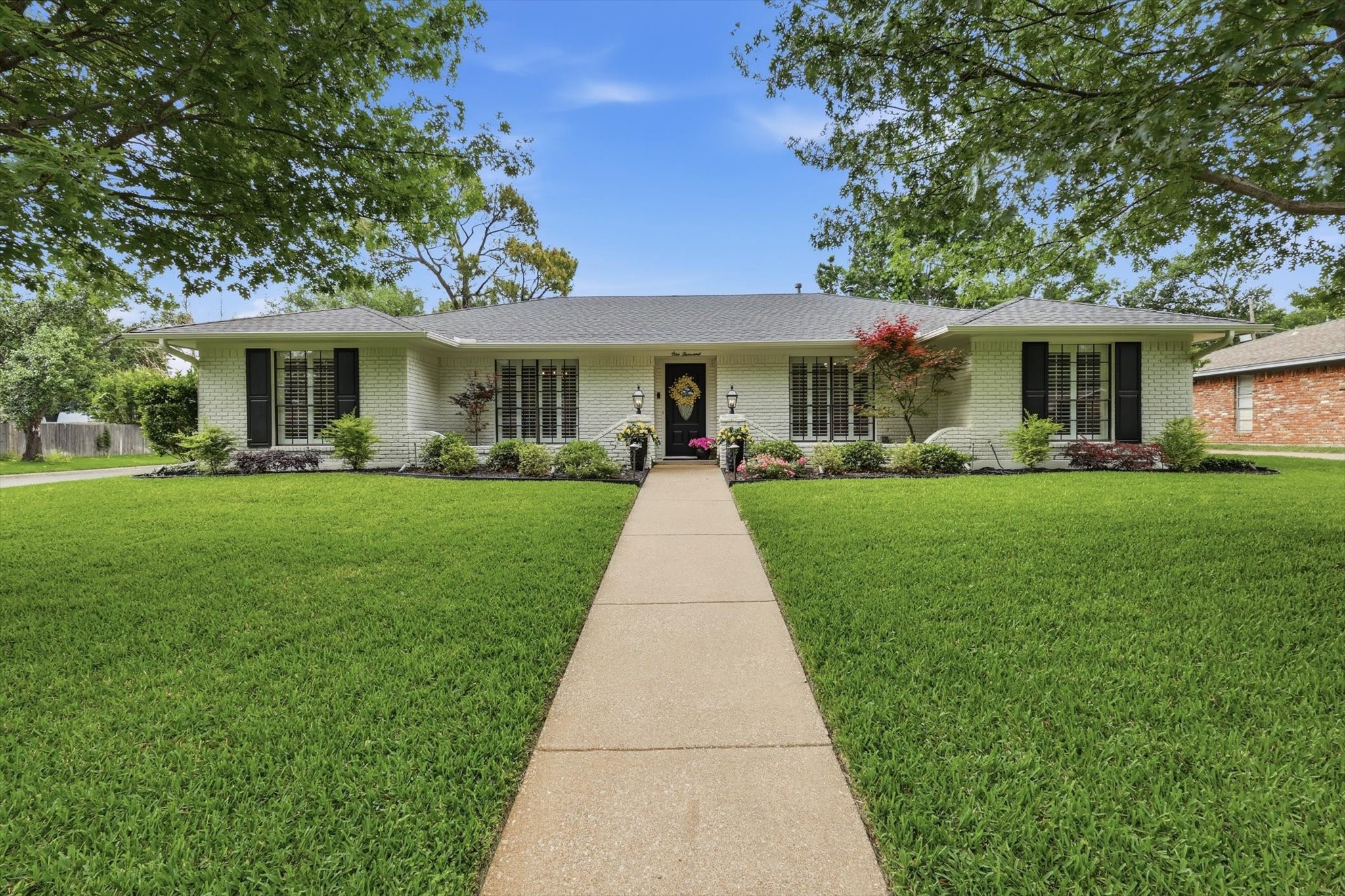 1000 Bert Drive Arlington TX 76012