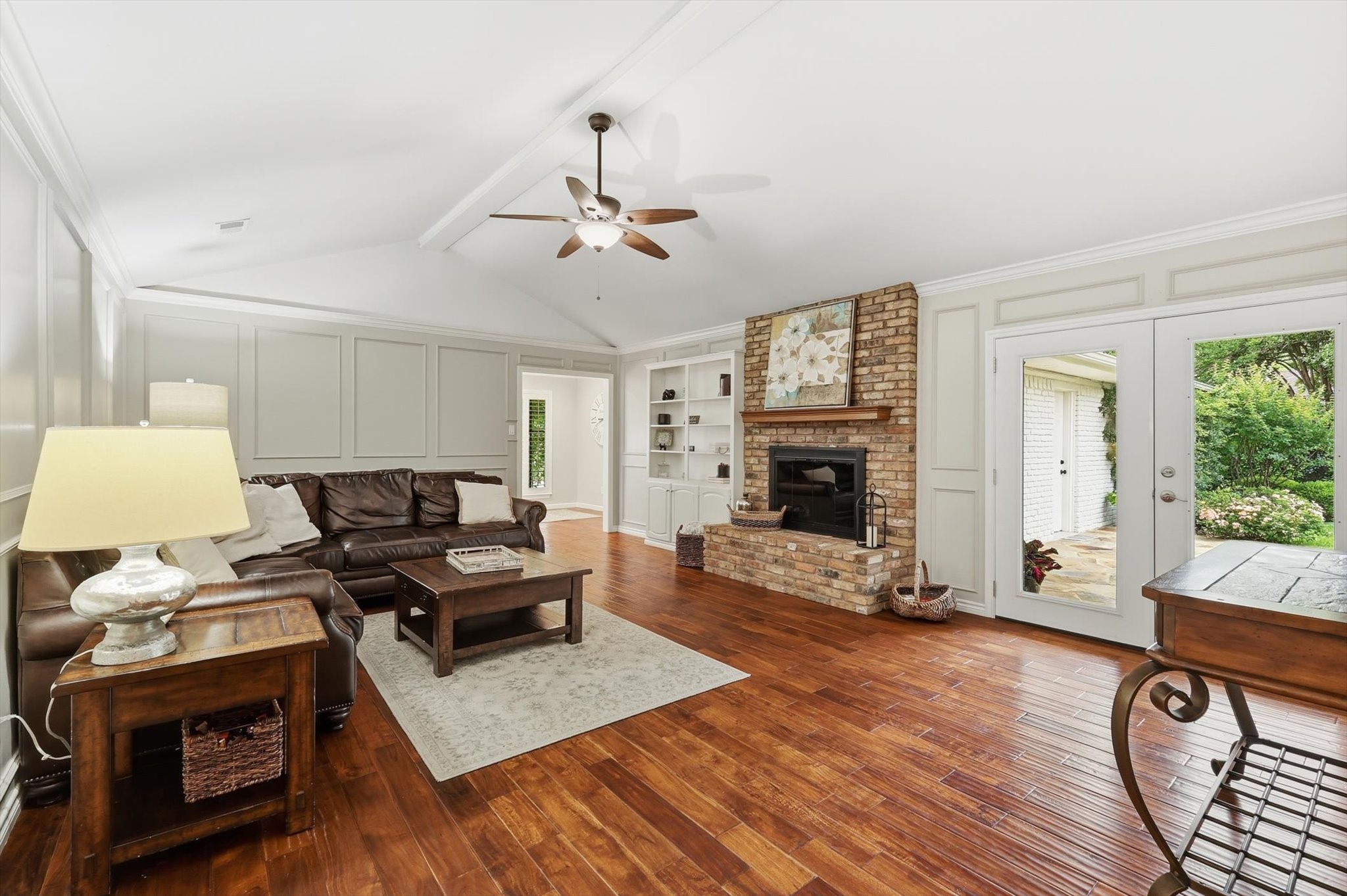 1000 Bert Drive Arlington TX 76012