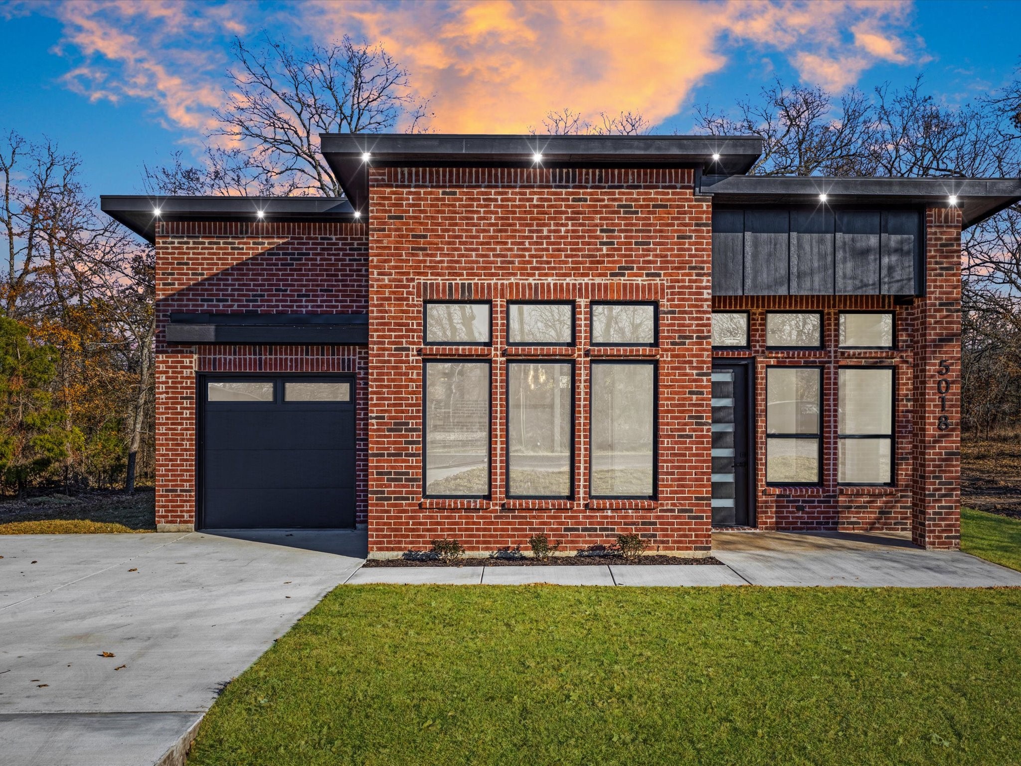 5018 Point Lavista Malakoff TX 75148