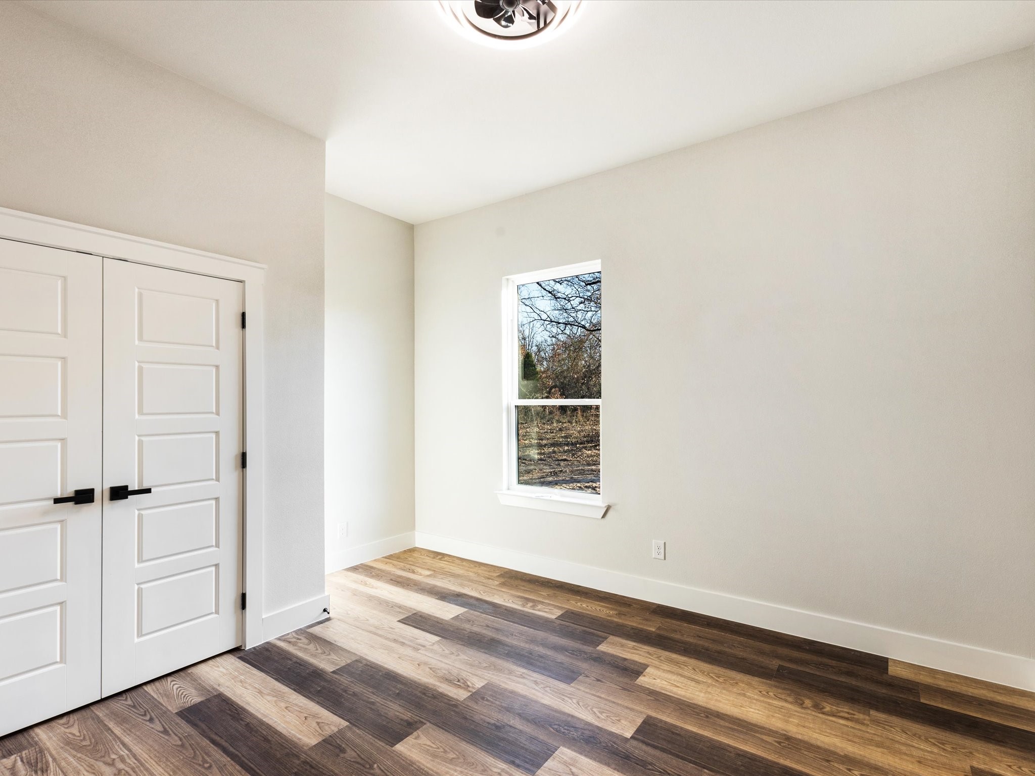 5018 Point Lavista Malakoff TX 75148