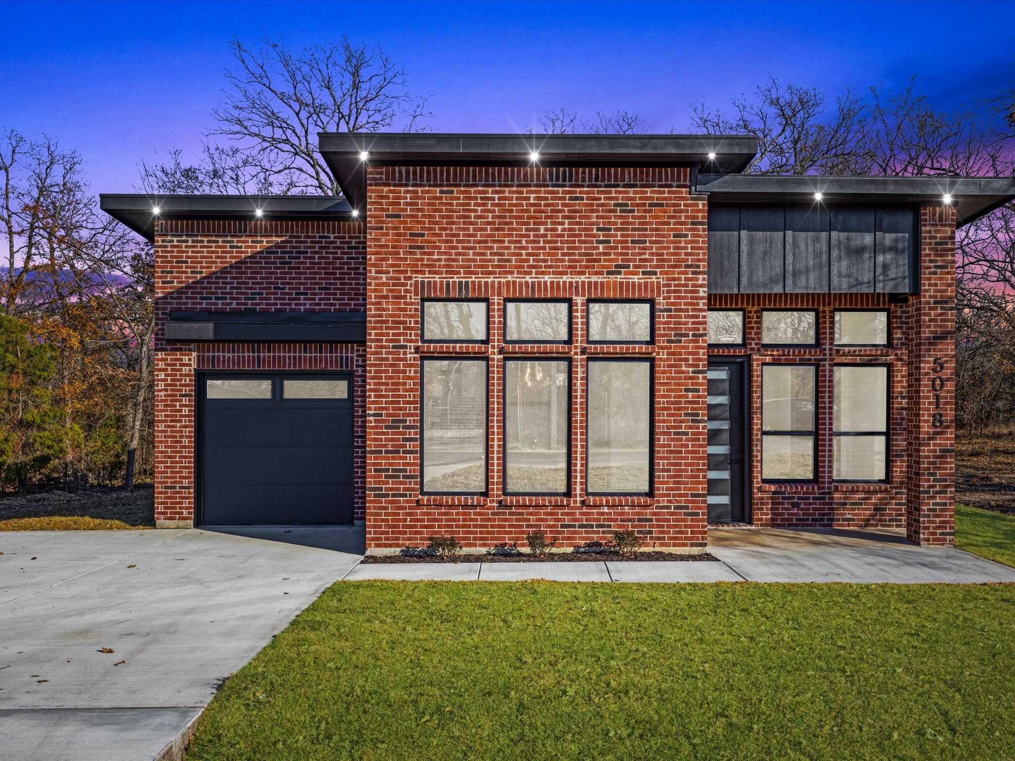 5018 Point Lavista Malakoff TX 75148