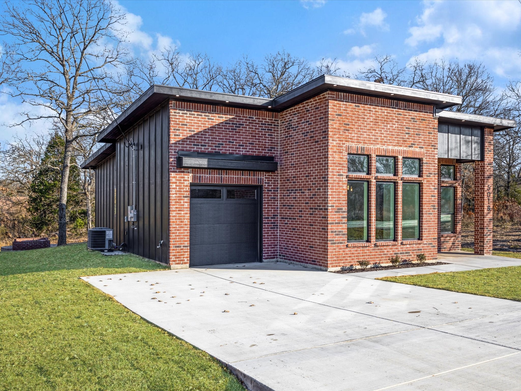 5018 Point Lavista Malakoff TX 75148