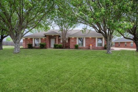 906 S Ward Street Italy TX 76651