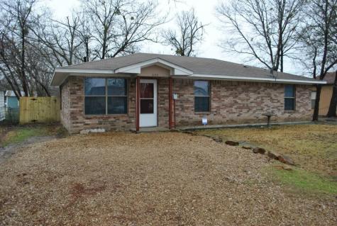 604 Greenwood Street Terrell TX 75160