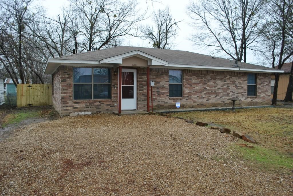 604 Greenwood Street Terrell TX 75160