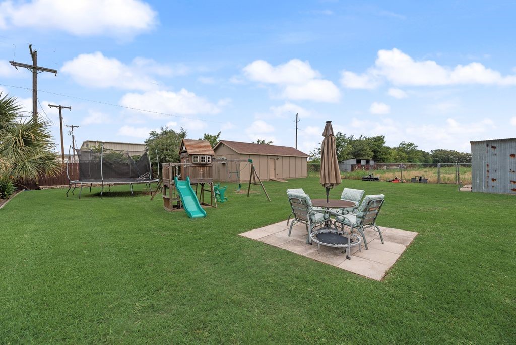 12704 Garden Grove Drive Dallas TX 75253