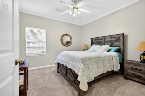 202 Hillside Lane Lindsay TX 76250