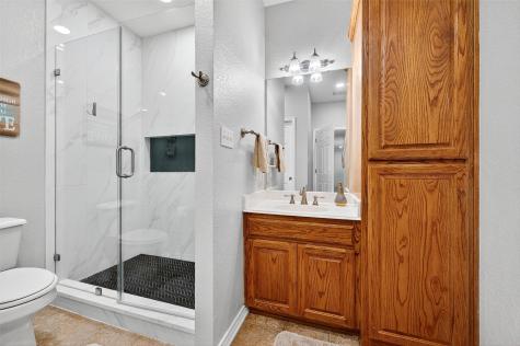 202 Hillside Lane Lindsay TX 76250