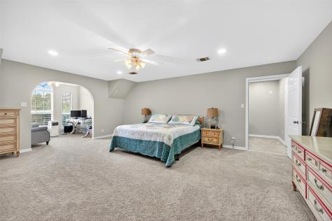 202 Hillside Lane Lindsay TX 76250