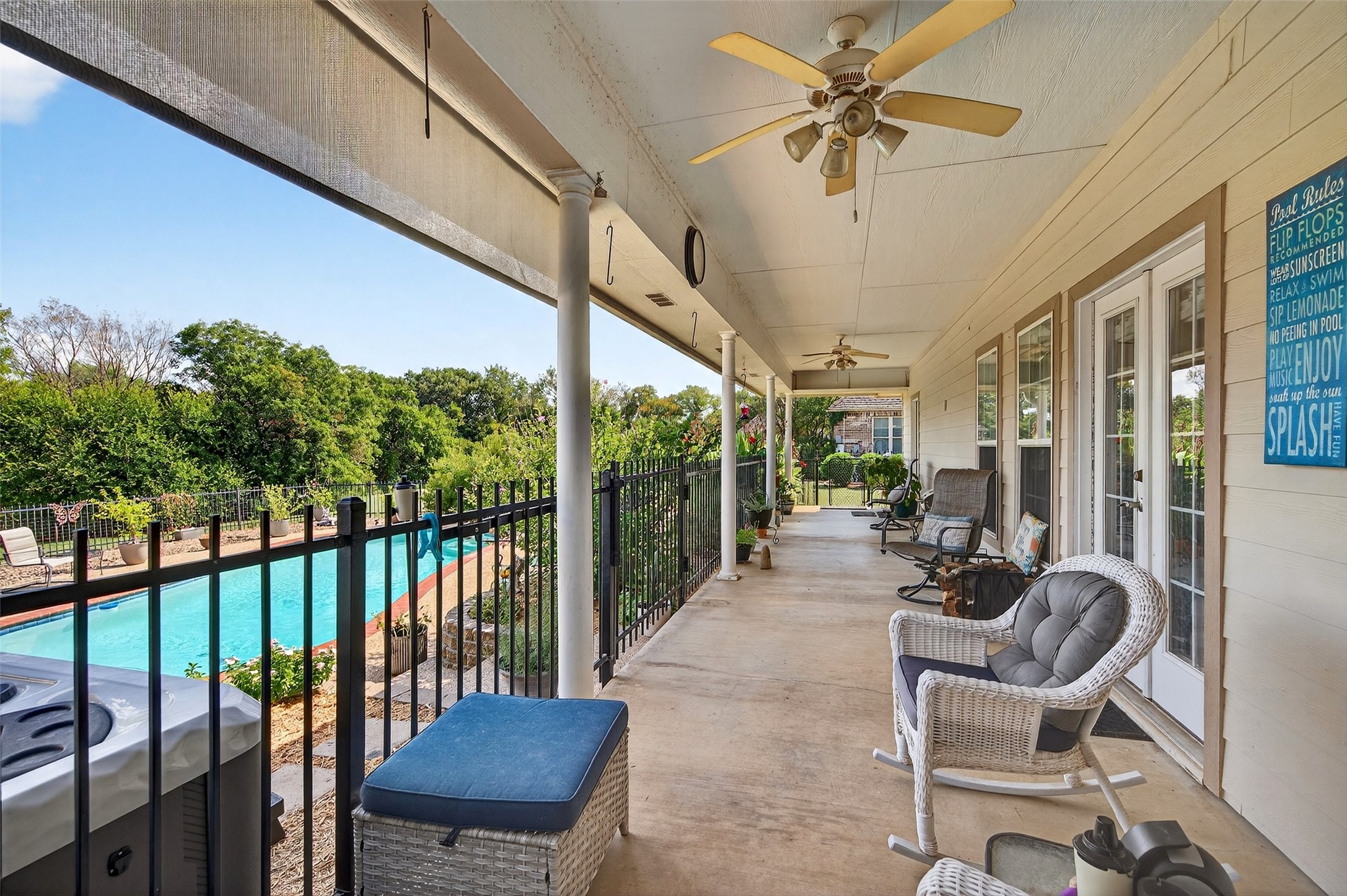 202 Hillside Lane Lindsay TX 76250