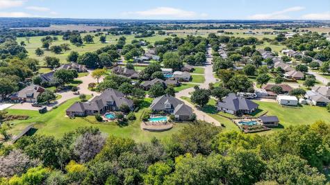 202 Hillside Lane Lindsay TX 76250