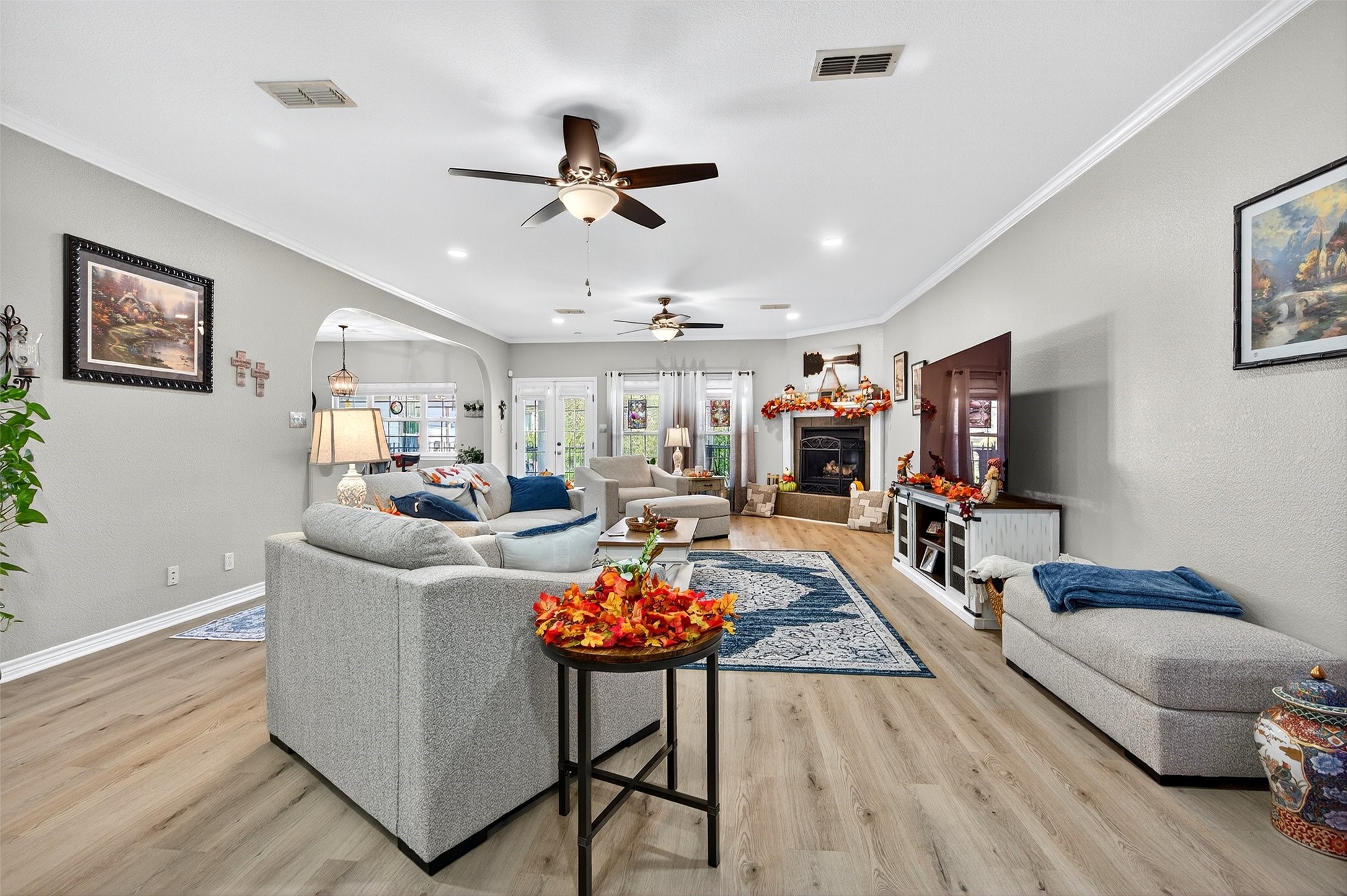 202 Hillside Lane Lindsay TX 76250