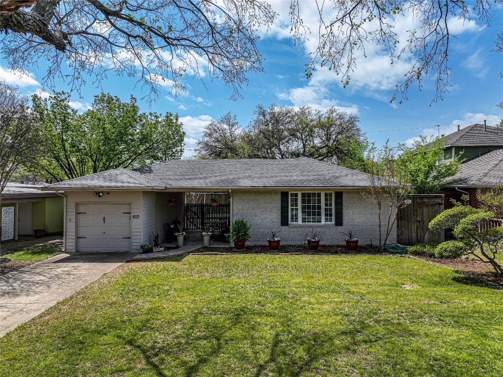 613 Sherwood Drive Richardson TX 75080