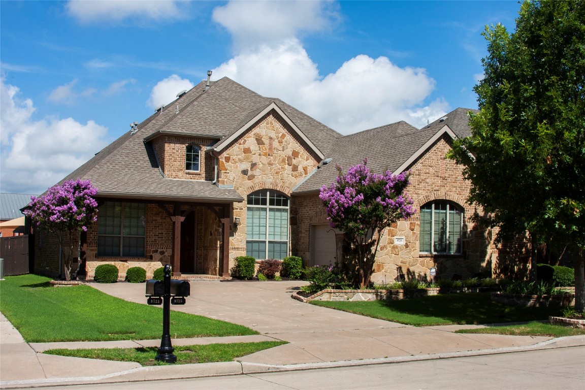 9725 Armour Drive Fort Worth TX 76244