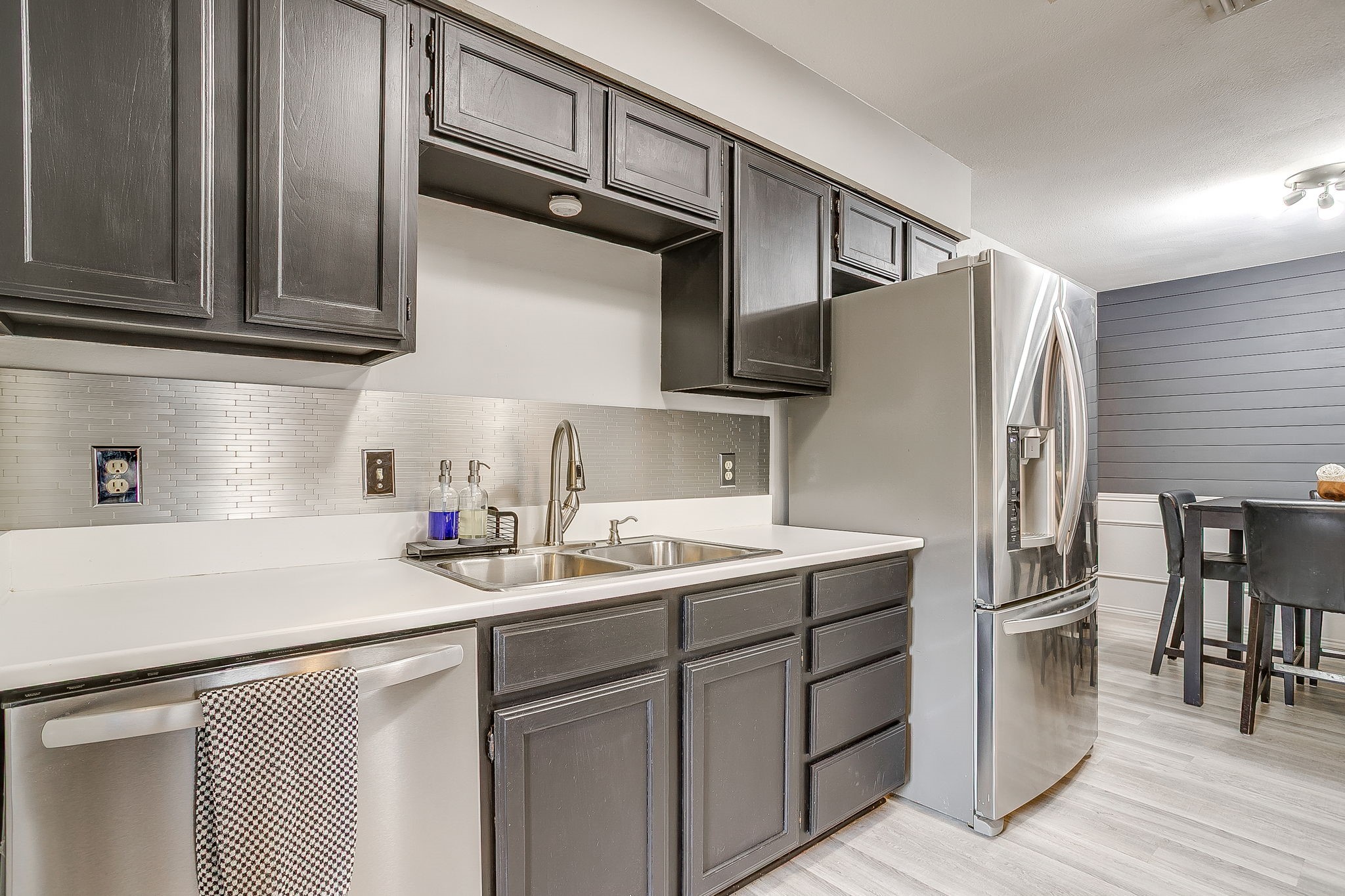 5017 Santa Fe Court Arlington TX 76017