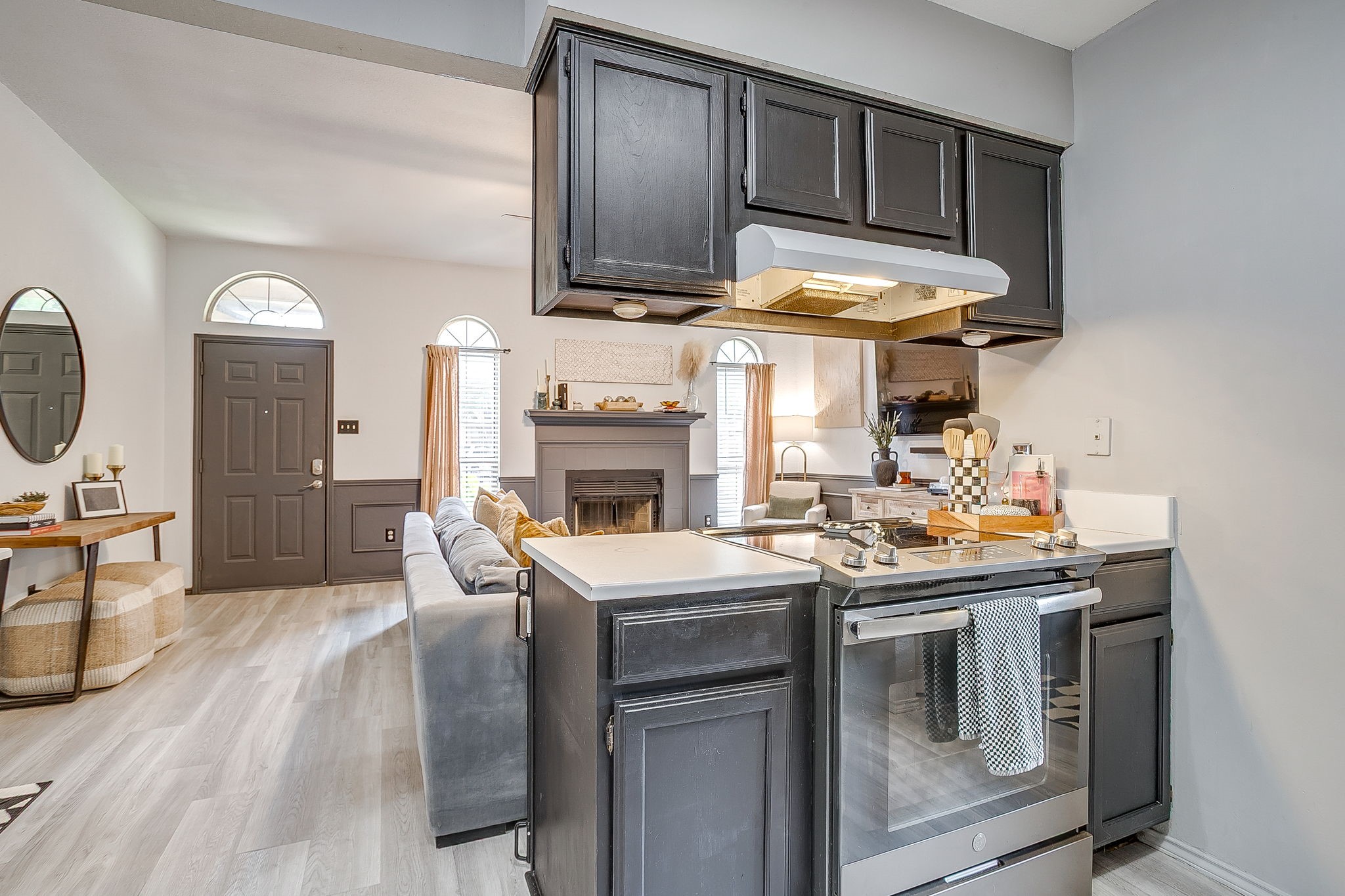 5017 Santa Fe Court Arlington TX 76017