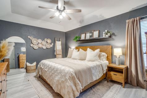 5017 Santa Fe Court Arlington TX 76017