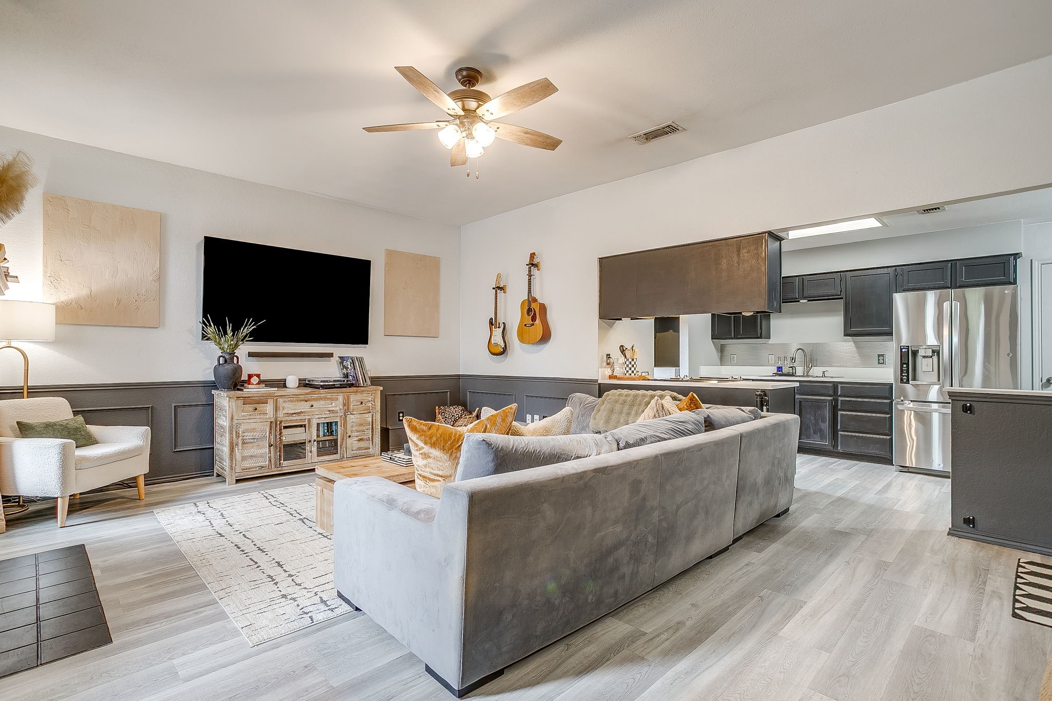 5017 Santa Fe Court Arlington TX 76017