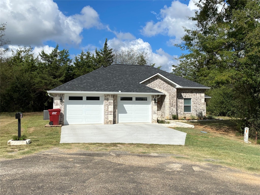 38 Oakwood Lane Mount Vernon TX 75457