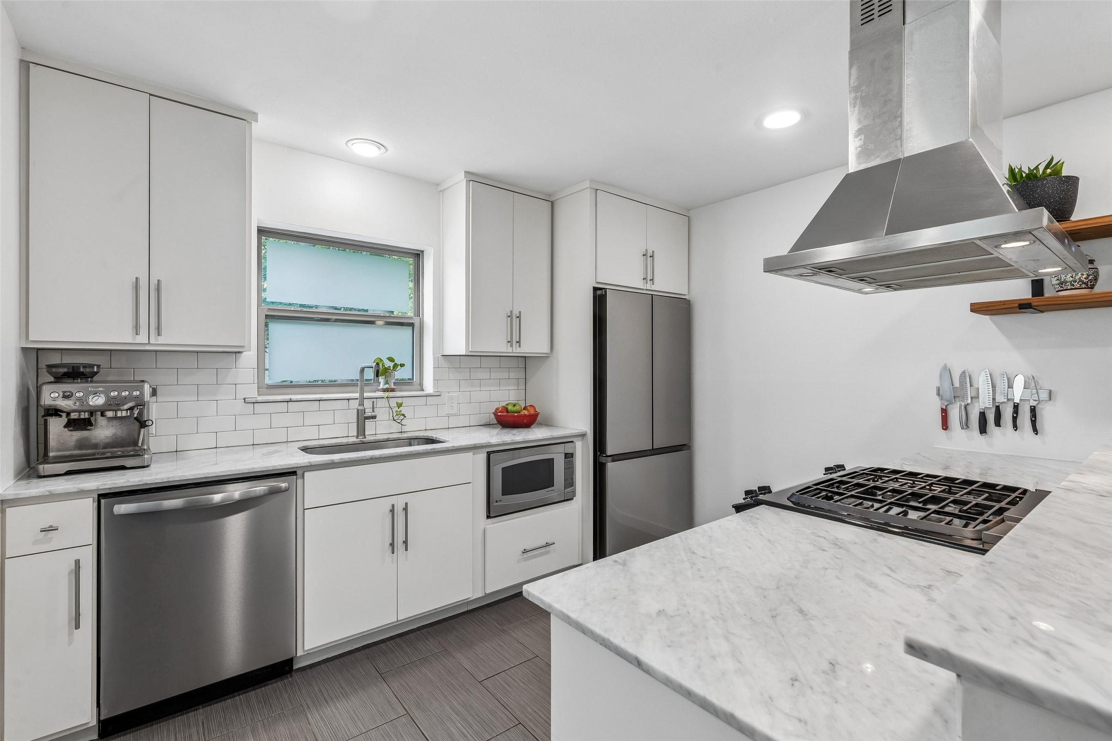 2223 Forest Oaks Drive Dallas TX 75228