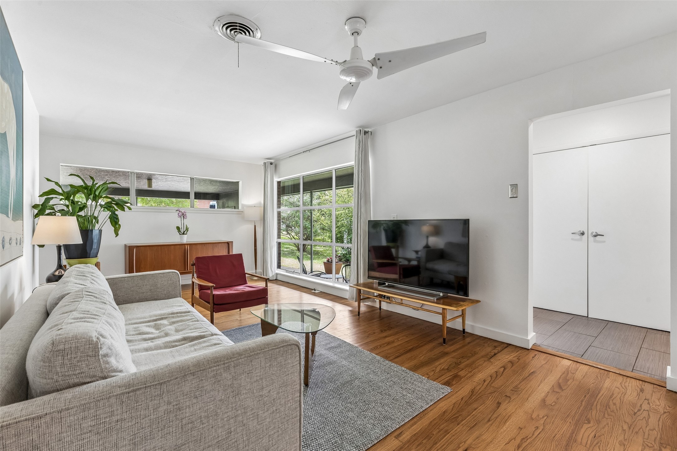 2223 Forest Oaks Drive Dallas TX 75228