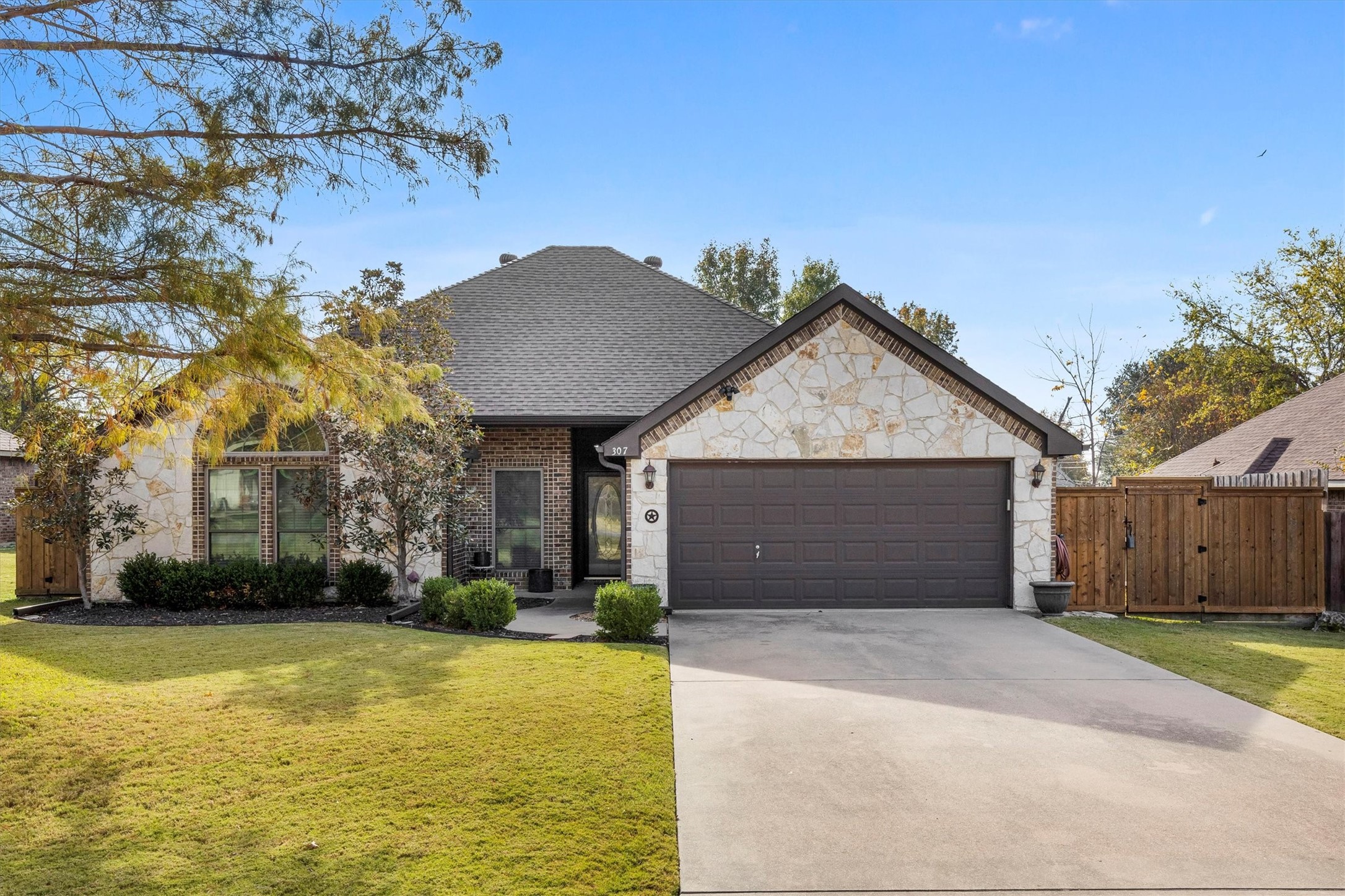 307 W Trunk Street Crandall TX 75114