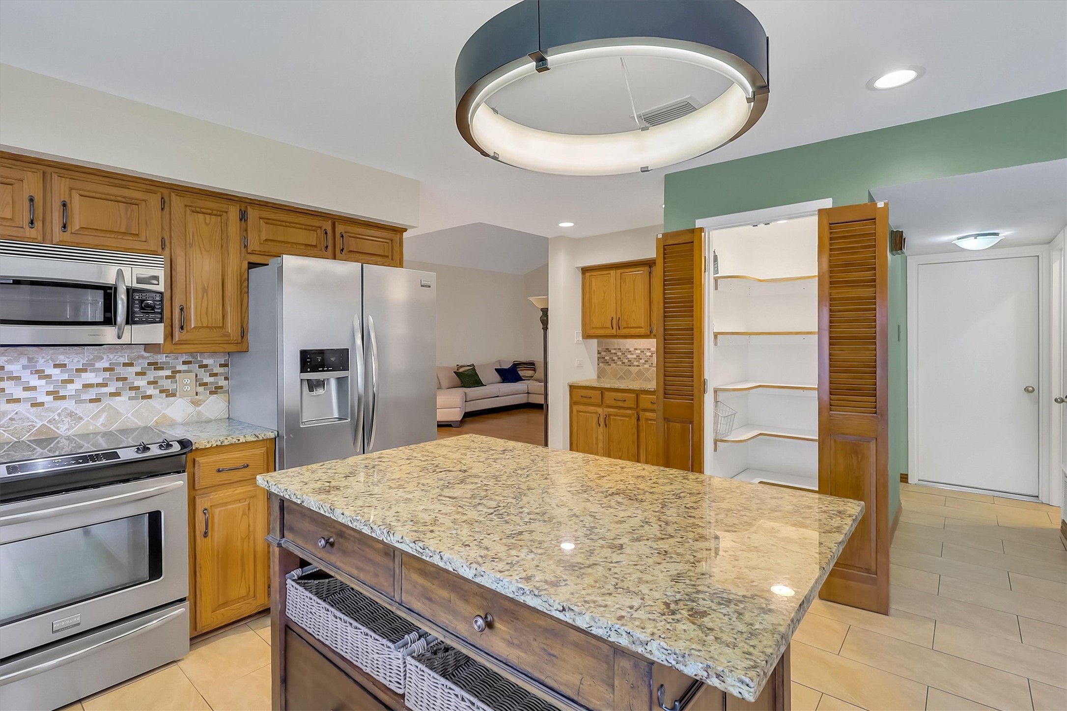 15735 Covewood Circle Dallas TX 75248