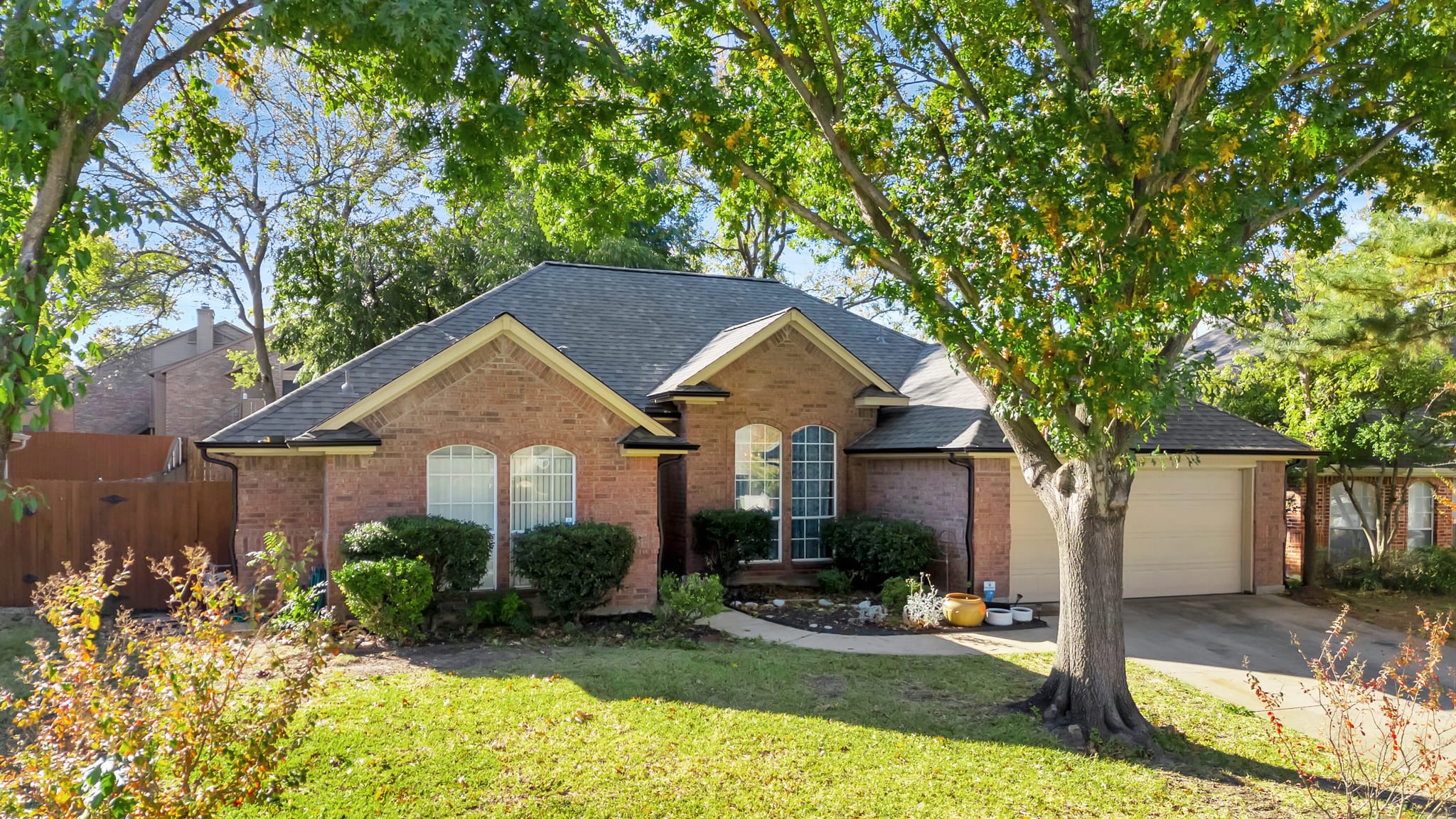 2117 S Winding Creek Drive Grapevine TX 76051