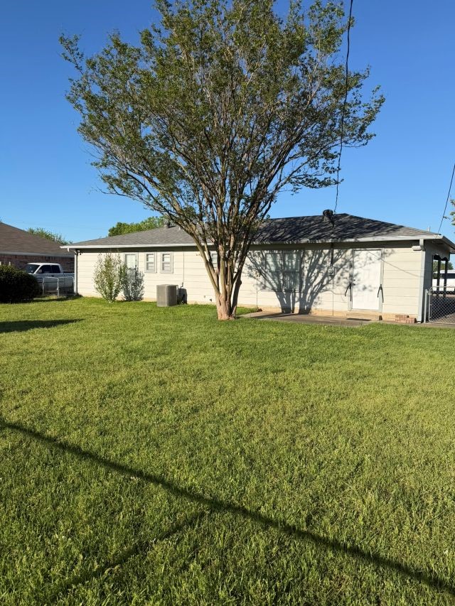 3045 Monroe Street Commerce TX 75428