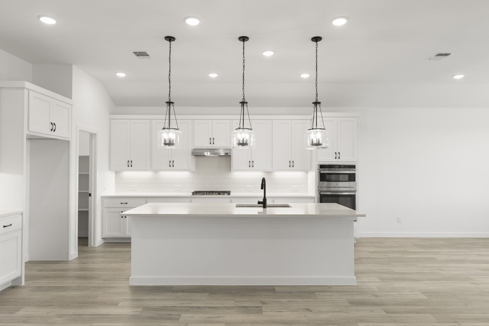 1940 Wishon Road Celina TX 75009