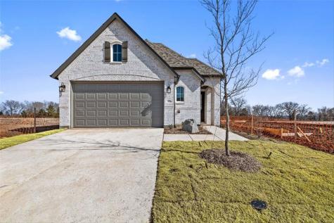 3913 Crystal Cove Sherman TX 75090