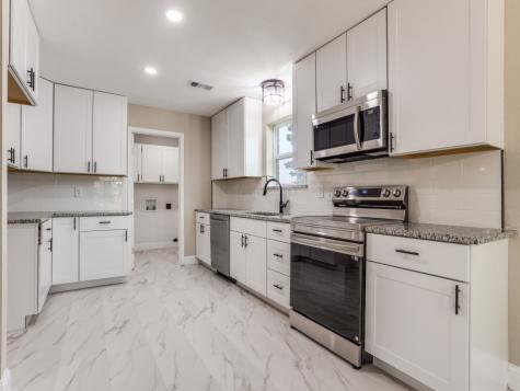 2226 Meadowview Drive Garland TX 75043