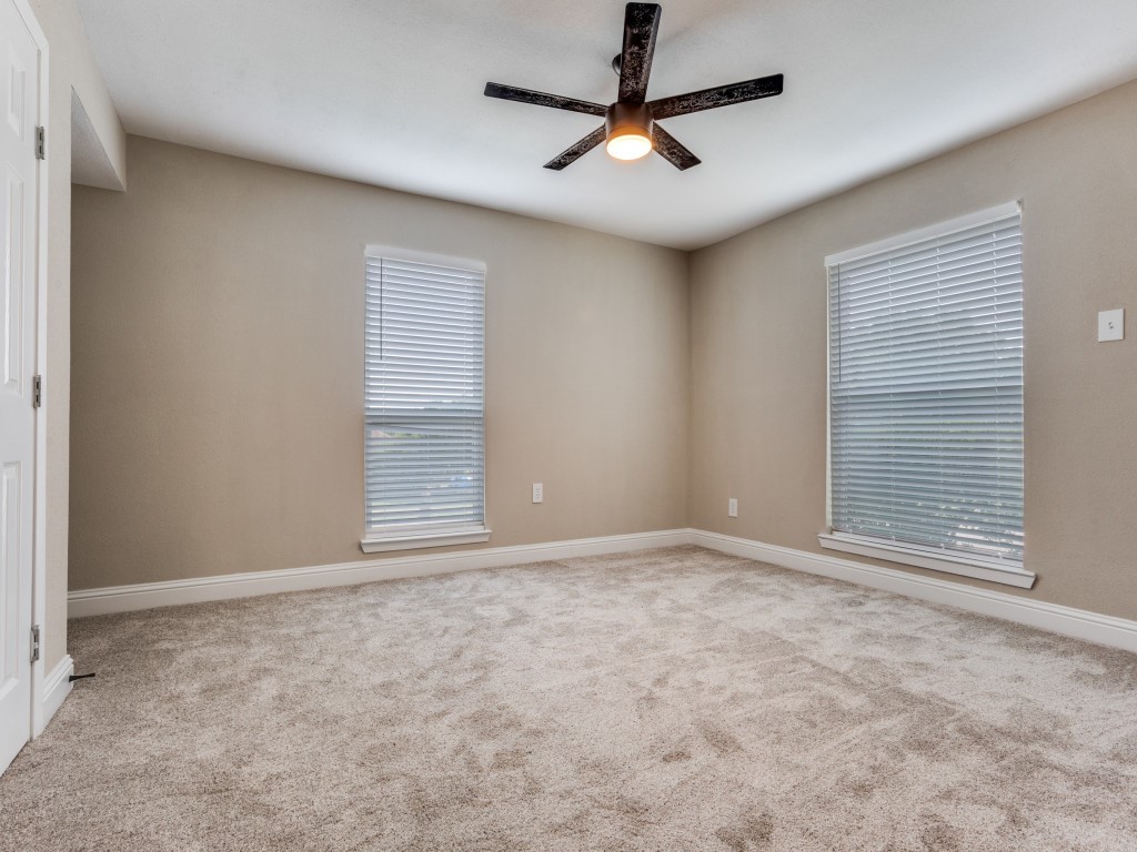 2226 Meadowview Drive Garland TX 75043