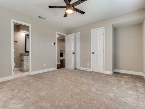 2226 Meadowview Drive Garland TX 75043