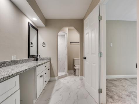 2226 Meadowview Drive Garland TX 75043
