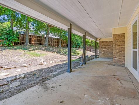 2226 Meadowview Drive Garland TX 75043