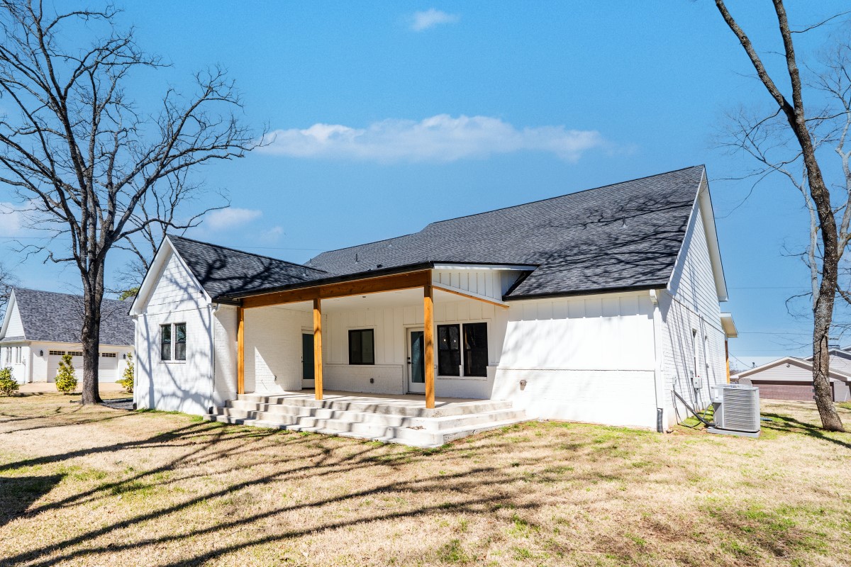 649 Enchanted Isles Drive Mabank TX 75156