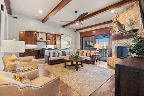 120 Mckinley Drive Burleson TX 76028